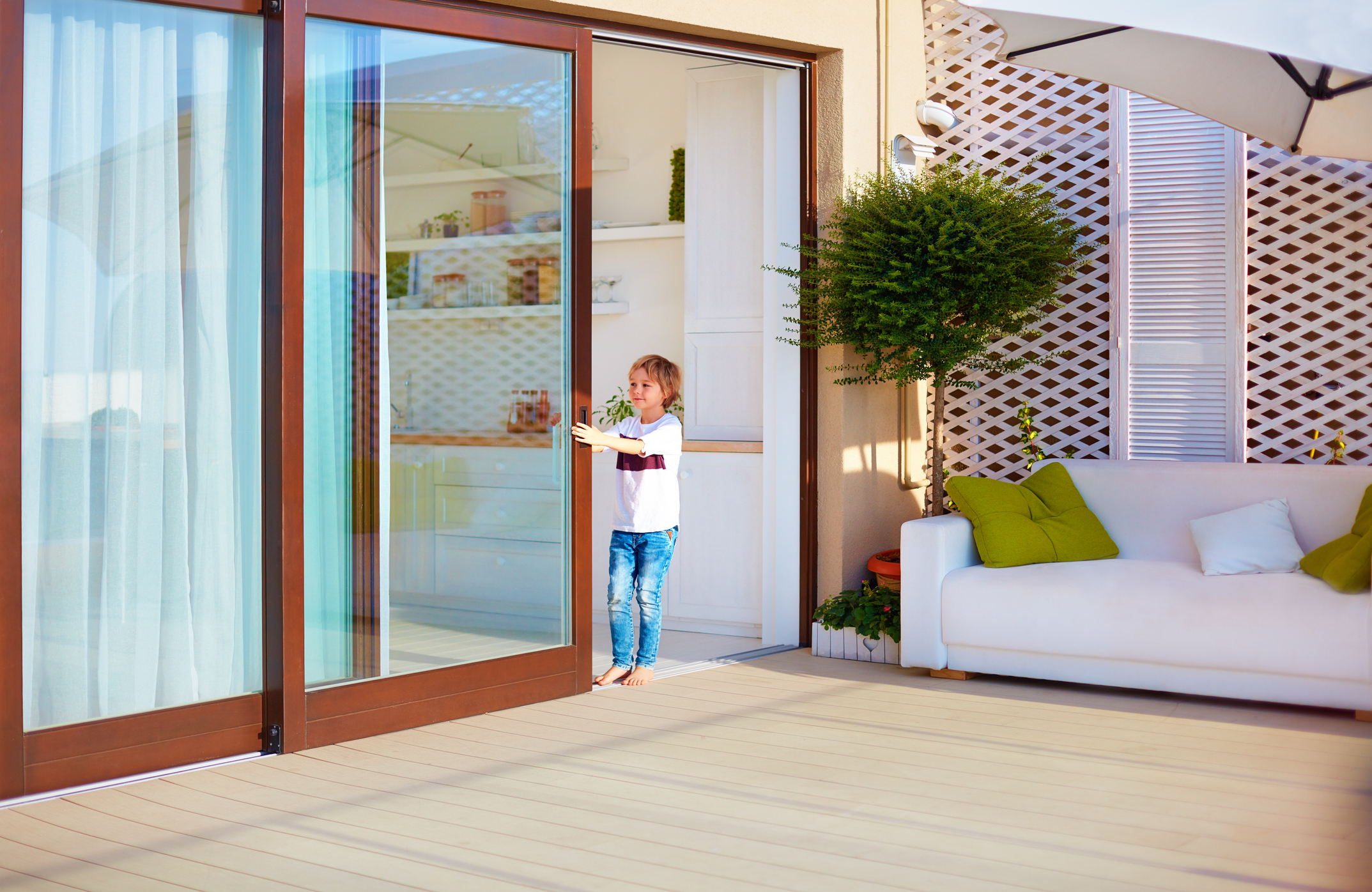 How To Clean A Sliding Glass Door