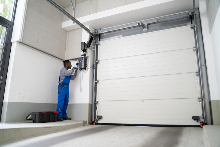 garage door solutions in Palm Desert CA