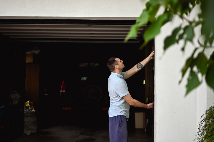 Common Mistakes to Avoid During Commercial Garage Door Maintenance