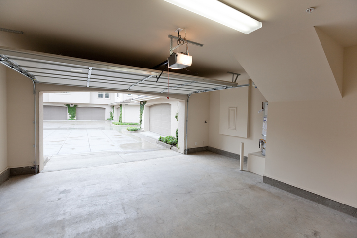 garage door solutions in Palm Desert CA